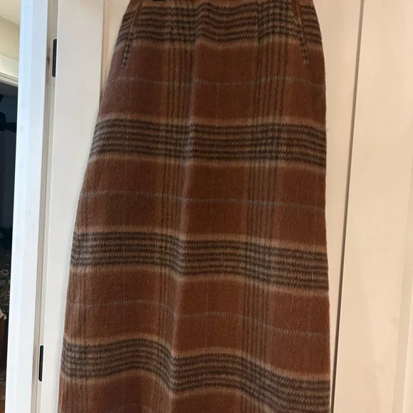 Harve Benard Brown Plaid Midi Skirt - Picture 1 of 3